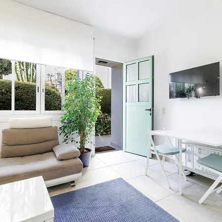Apartmán Pdf Rdc - 2 Bdr With Terrace - Quiet And Close To Beaches *