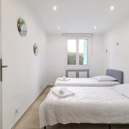 Apartmán Pdf Rdc - 2 Bdr With Terrace - Quiet And Close To Beaches